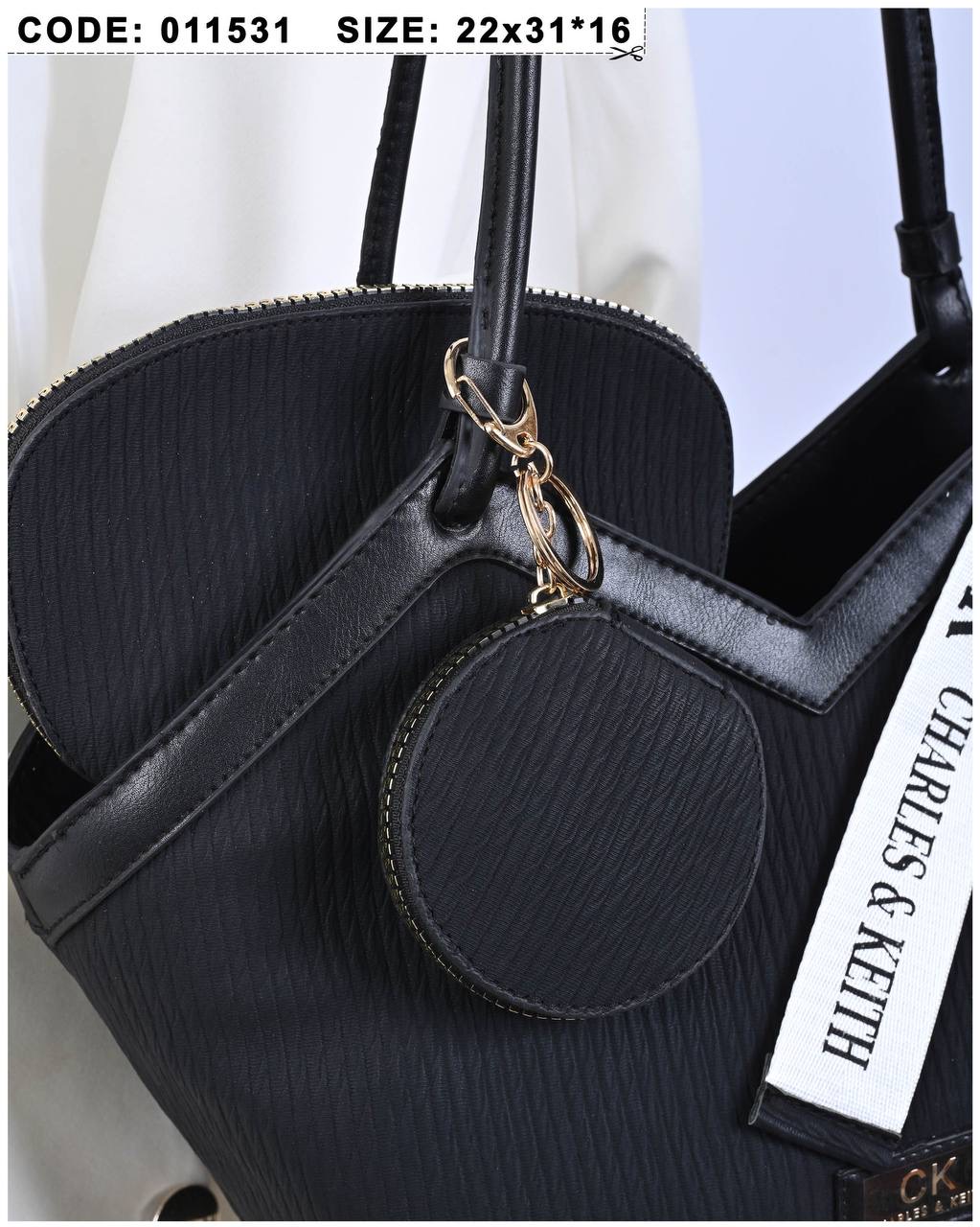 /public/uploads/photos/shares/Suzy bags/IMG_3038.jpeg